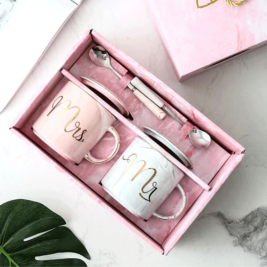 Mr & Mrs Mugs