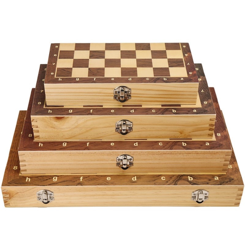 Magnetic Wooden Chess Set