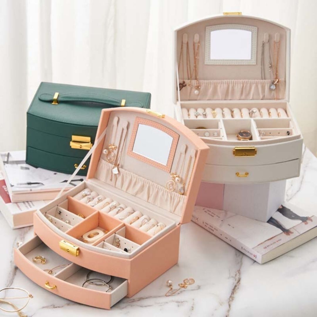 Luvarie Jewelry Box with Mirror and Lock SKU 21049